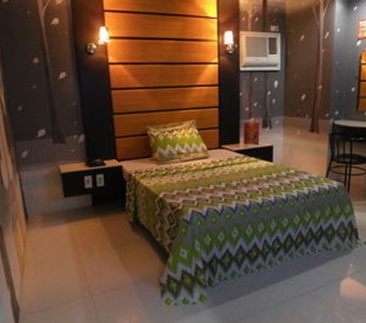 Harts Hotel