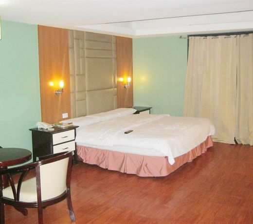 Hotel Sogo Quirino Motor Drive Inn