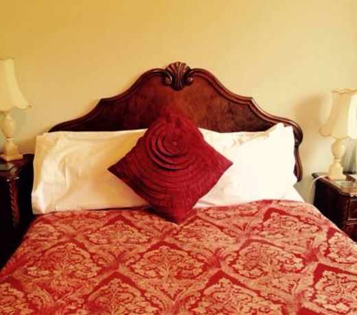 Albatross Inn Bed & Breakfast