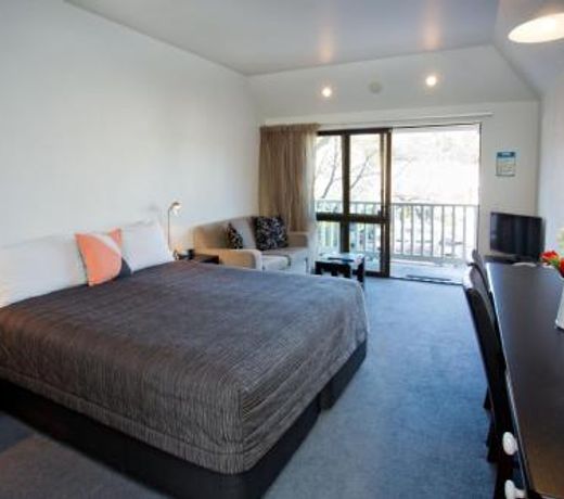 Cable Court Motel