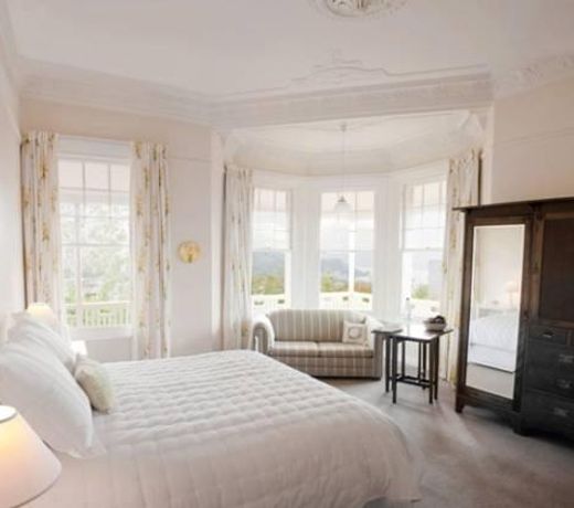 GLENDINNING HOUSE