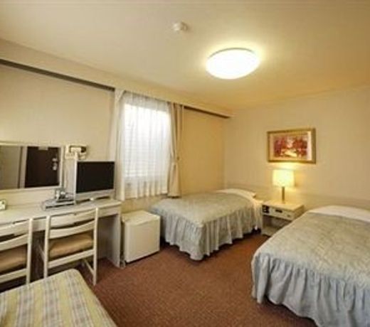 Ueda Ekimae Royal Hotel