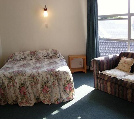 Motel Six
