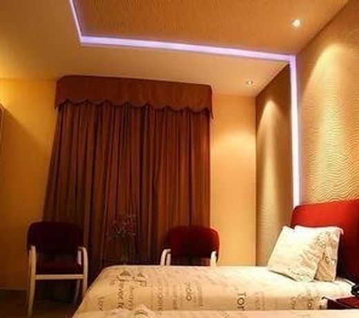 Wuhan Kerry Times Hotel