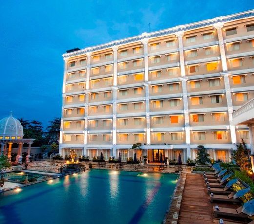 The Rich Jogja Hotel
