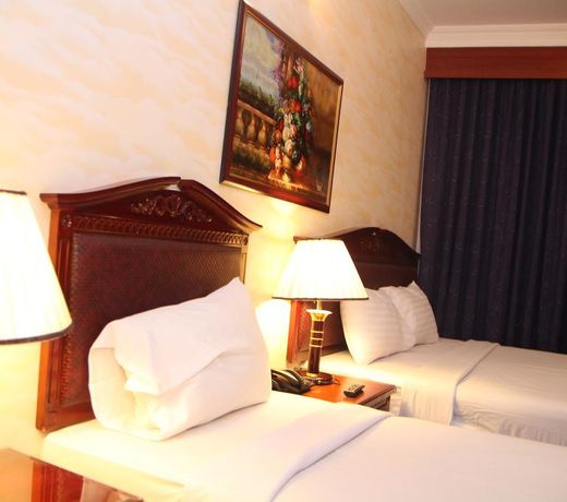 Mount Royal Hotel