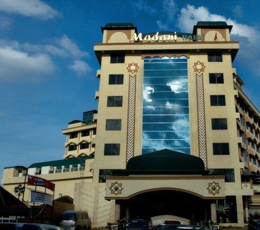 Madani Syariah Hotel