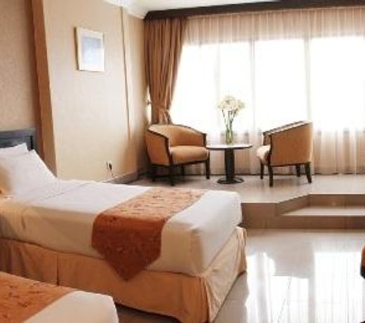 Danau Toba Hotel International