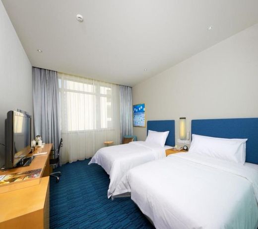 Qingdao Powerlong Art Hotel