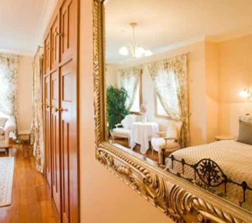 McHardy Lodge