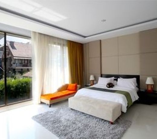 Cemara Villa 4 bedroom with a private pool