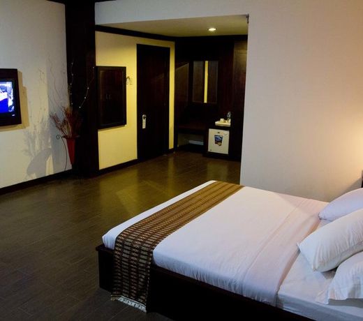 Sulthan Hotel International