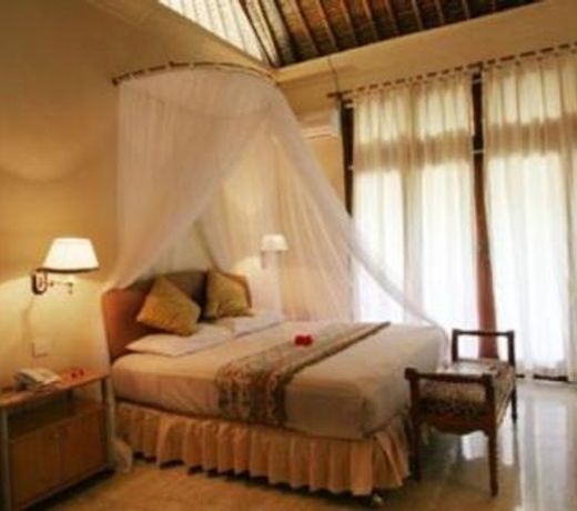 Laghawa Beach Hotel
