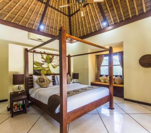 Villa Bugis Drupadi Seminyak