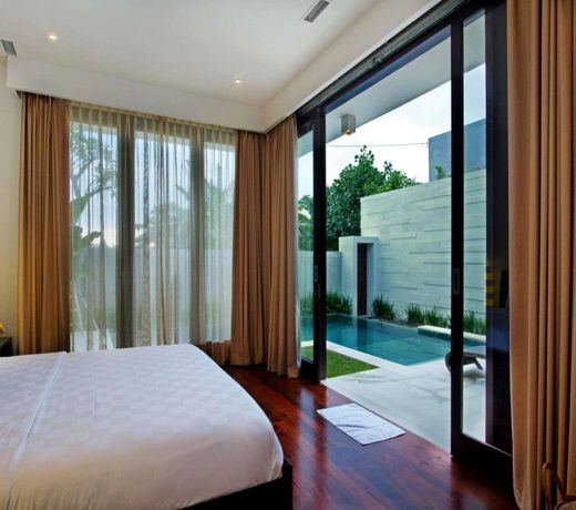 Villa Portsea