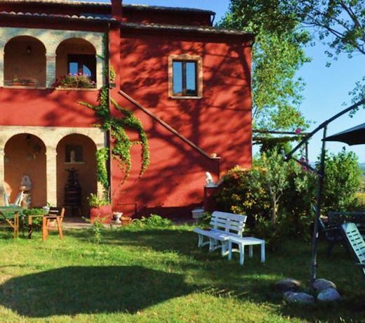Agriturismo Isola Dei Calanchi - Guest House