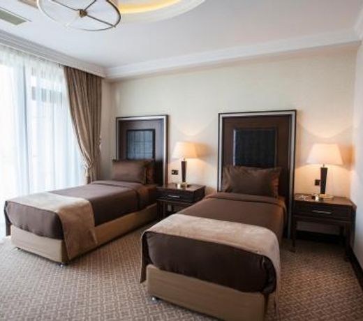 Chinar Hotel & Spa Naftalan