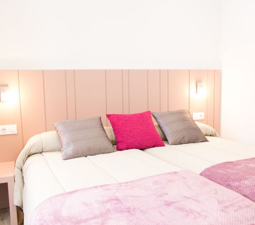 Linares Rooms Santiago
