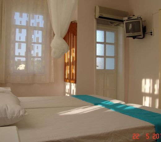 Sibella Hotel