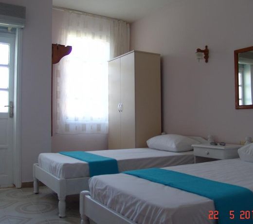 Sibella Hotel