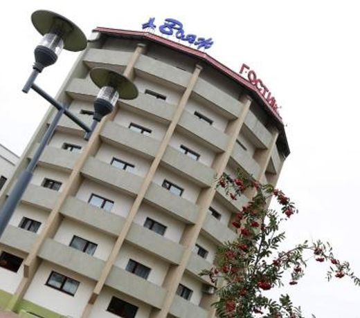 Voyage Hotel