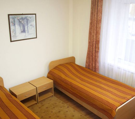 Voyage Hotel
