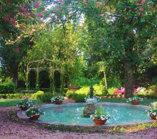 La Striscia Wine Resort