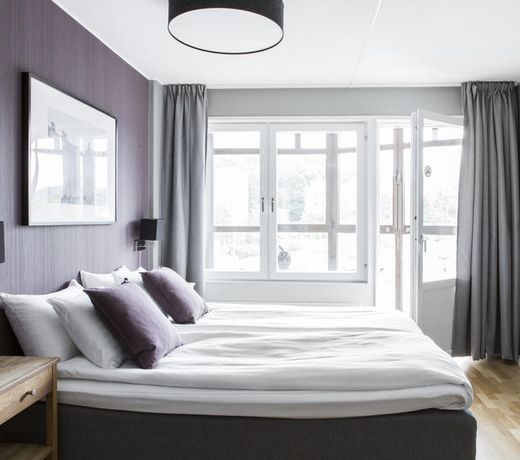 Linneplatsens Hotell & Vandrarhem