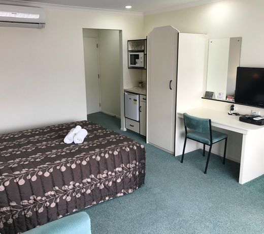 Legends Motel