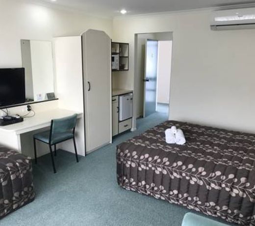 Legends Motel
