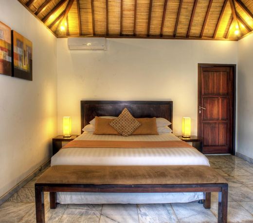 Gili Villas