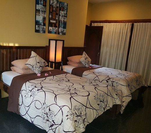 Gili Exotic Villa