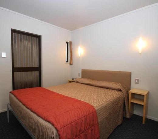 Bentleys Motor Inn