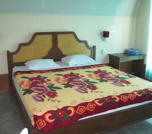 Suri Bungalows