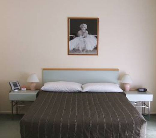 Pavilion Motel & Conference Centre