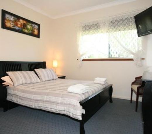 SAFETY BAY GUEST HOUSE