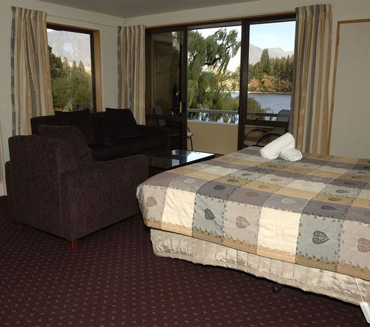 The Lodges