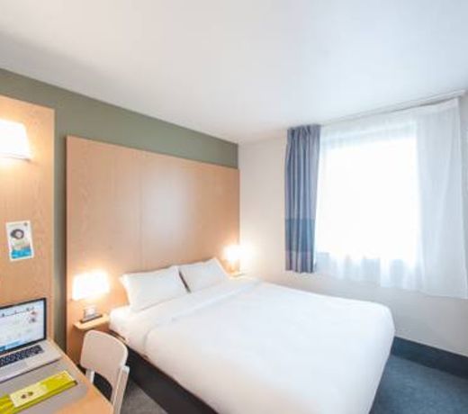 B&B HOTEL Lille Roubaix Campus Gare