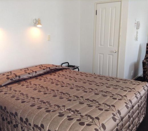 Rose Court Motel