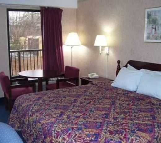 TownePlace Suites by Marriott Greensboro Coliseum Area