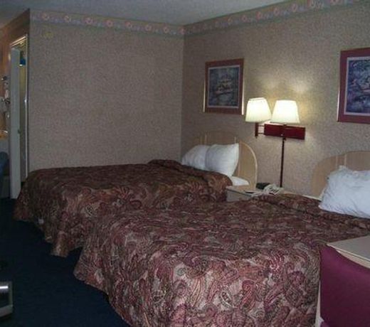 TownePlace Suites by Marriott Greensboro Coliseum Area