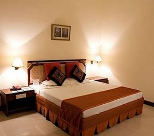 Hotel Usha Bundela