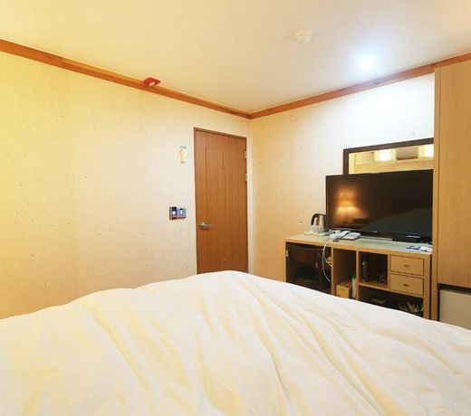 Tourist Hotel Jeonju