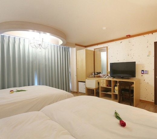 Tourist Hotel Jeonju
