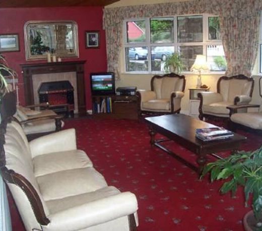 THE VILLAGE HOUSE B&B
