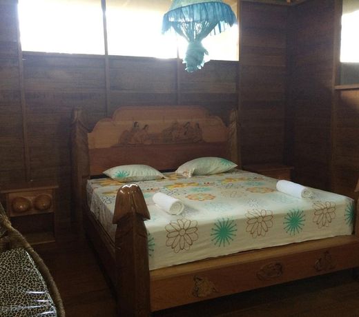Anaconda Lodge