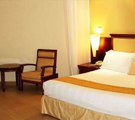 Royal Suites