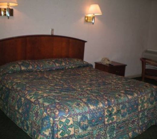 EXECUTIVE INN & SUITES - AUGUSTA