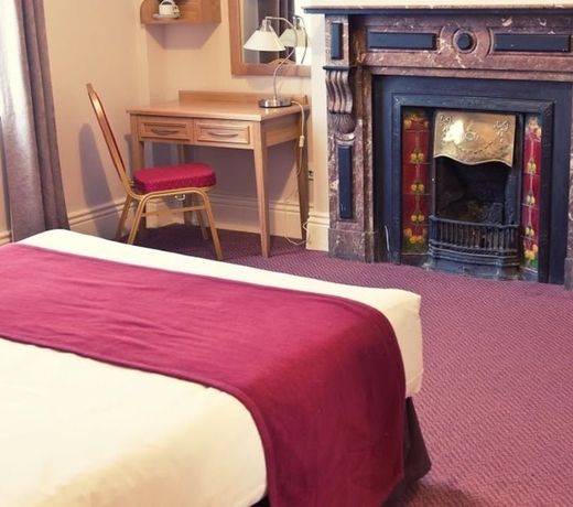 Phoenix Park Hotel