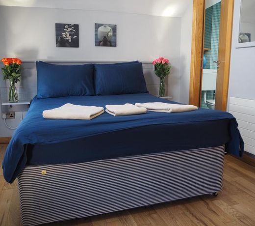 Abbey Court Hostel